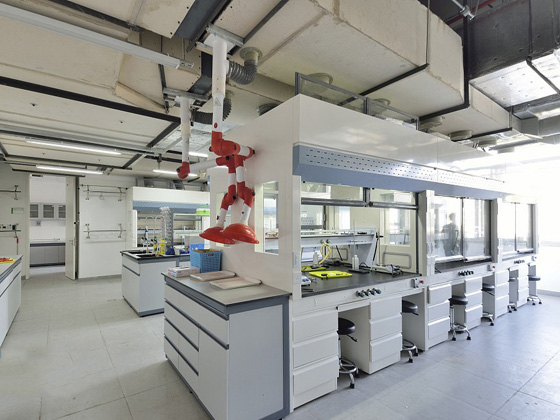 化工廠檢驗(yàn)實(shí)驗(yàn)室凈化工程案例